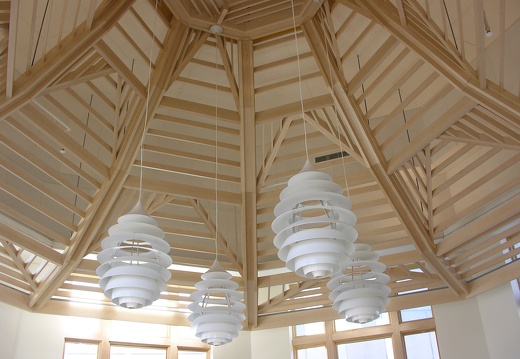 Commons lighting and ceiling detail